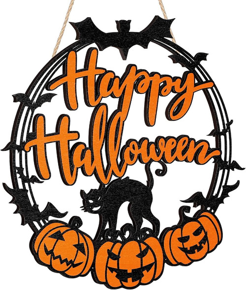 Spooky cat pumpkin wood sign personalized with family name, round welcome door hanger for Halloween front door or porch decor | Familywalldecor