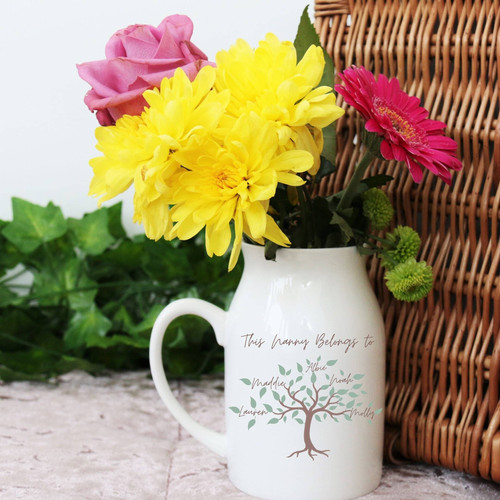 Family tree ceramic flower vase with personalized names and dates, thoughtful Mother's Day gift for Mom's special bouquet | Familywalldecor