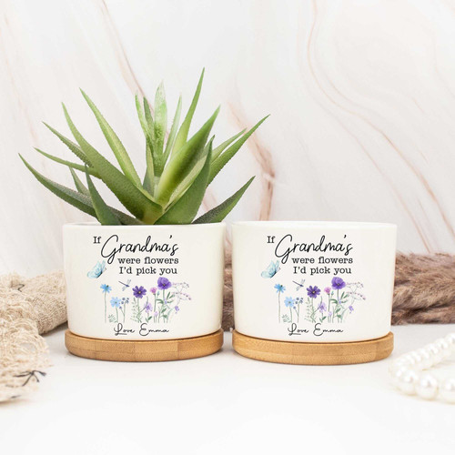 Grandma's Garden ceramic plant pot personalized with grandchildren names and floral accents, a Mother's Day gift for Nana | Familywalldecor