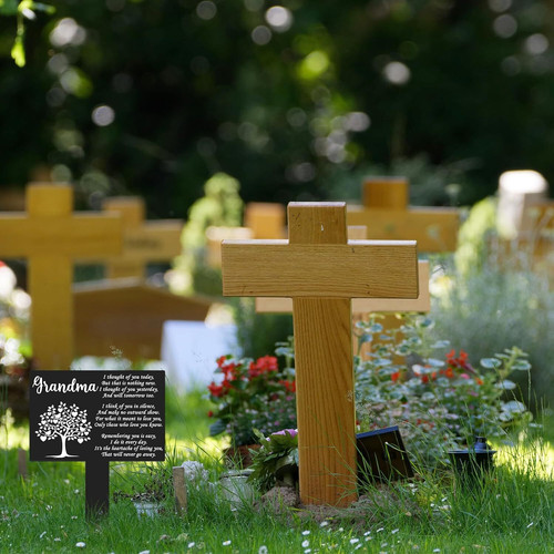 Grandma memorial metal grave marker plaque, waterproof garden stake with floral motif for cemetery tribute and sympathy decor | Familywalldecor