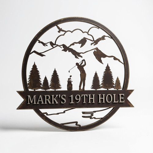 Golf metal sign with personalized family name in matte black steel, golfer swing silhouette, wall decor for entryway | Familywalldecor