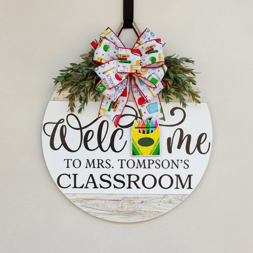 Personalized Teacher Classroom Round Wood Sign, Welcome Decor - Personalize Wall Art