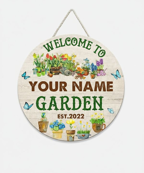 Blooming Garden Welcome Custom Name Floral Round Wood Sign - Personalize Wall Art