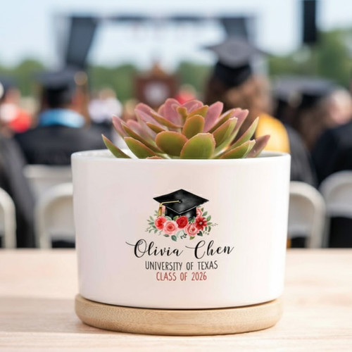 Custom 2026 Grad Ceramic Plant Pot Personalized Keepsake for Her - Best Gift Smart