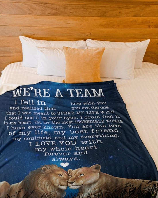 Custom Photo Flannel Blanket - Soft Anti-Pilling Personalized Throw For Couch, Bed, Or Gifts - View #7