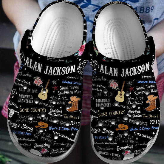 crocs shoes from which country
