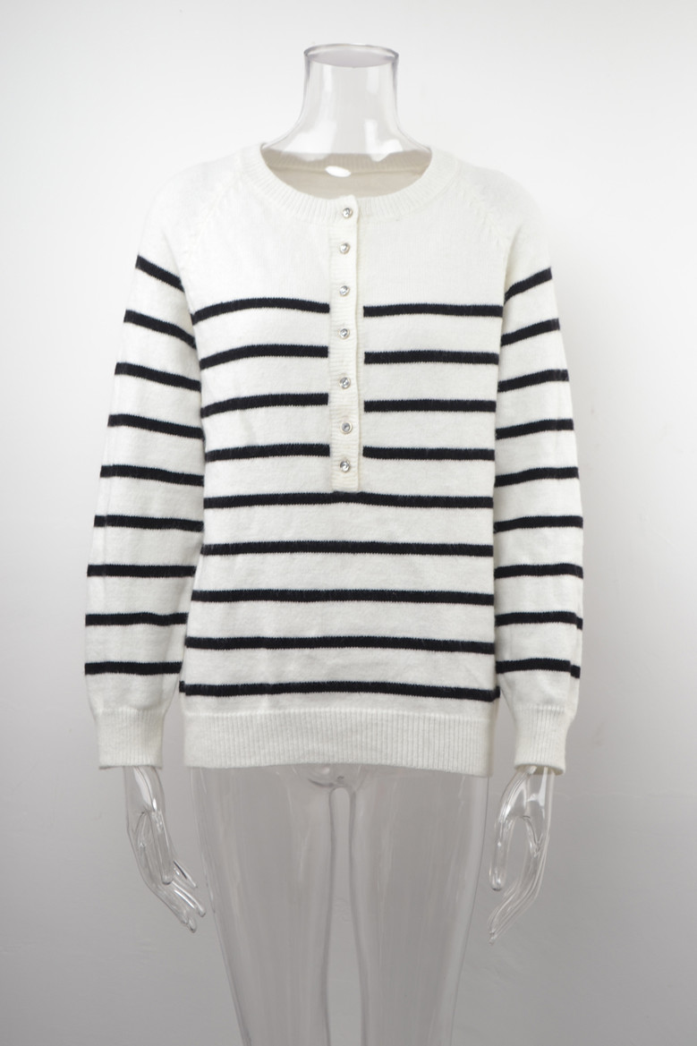 Autumn New Stretch Buttons Decor Stylish Striped Knits