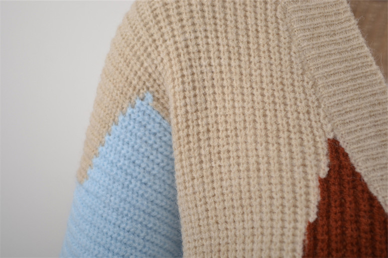 Winter New Contrast Color Knitted Stretch V-Neck Single-Breasted Stylish Sweater 2#