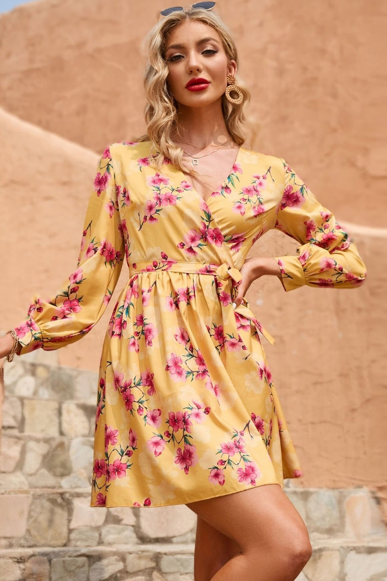 Summer New Stylish Flower Batch Printing Inelastic V Neck Back Zip-Up Casual Mini Dress(With Belt)