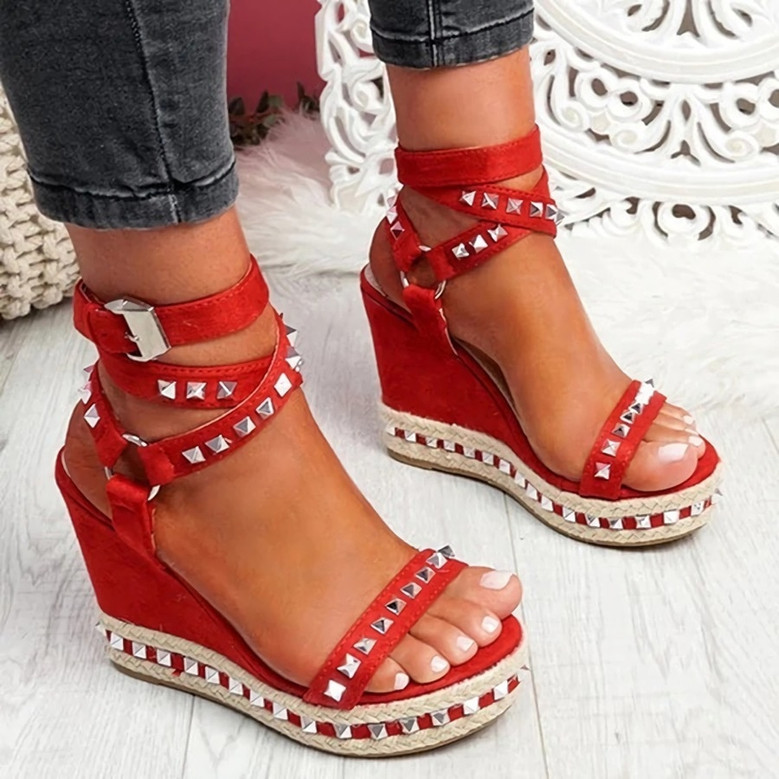 Summer New 3 Colors Rivet Decor Metal-Buckle Adjustable Peep Toe Thick Bottom Stylish High-Heel Sandals(Front Heel Height:4Cm,Back Heel Height:10Cm) Summer New 3 Colors Rivet Decor Metal-Buckle Adjustable Peep Toe Thick Bottom Stylish High-Heel Sandals(Front Heel Height:4Cm,Back Heel Height:10Cm)