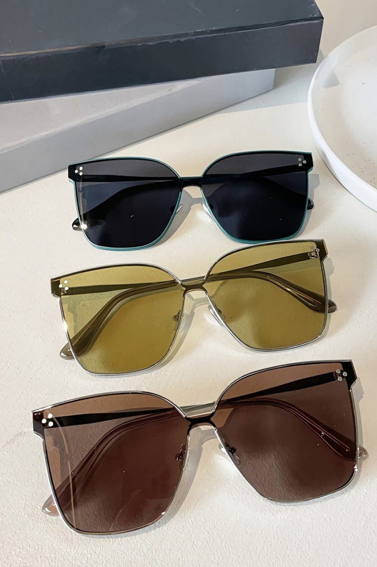 One Pc New Stylish Six Colors Square Shape Metal Frame Glasses Legs Polarized Uv Protection Sunglasses