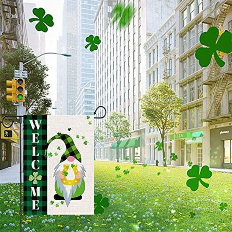 Welcome Gnomes Garden Flags, St Patrick's Day Buffalo Plaid Vertical Double Sized Burlap Flag For House Yard Outdoor