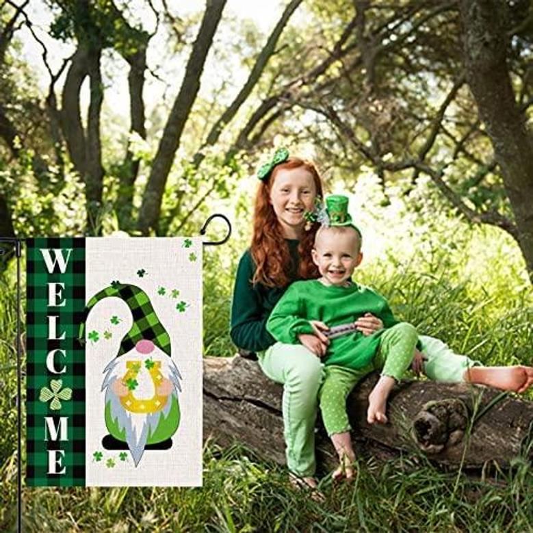 Welcome Gnomes Garden Flags, St Patrick's Day Buffalo Plaid Vertical Double Sized Burlap Flag For House Yard Outdoor
