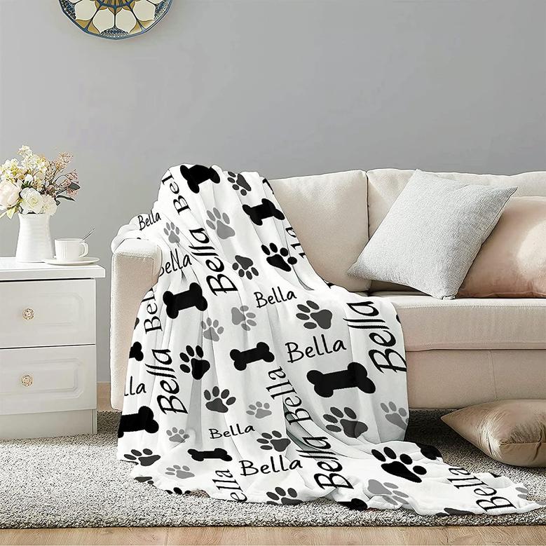 Custom Pet Name Blanket Personalized Dogs Blanket Customized Puppy Blanket, Dog Gift For Dog Lovers Mom Dad Cute Dog Paw Prints Soft Flannel Throw Blanket For Bed Sofa Travel Small For Kids