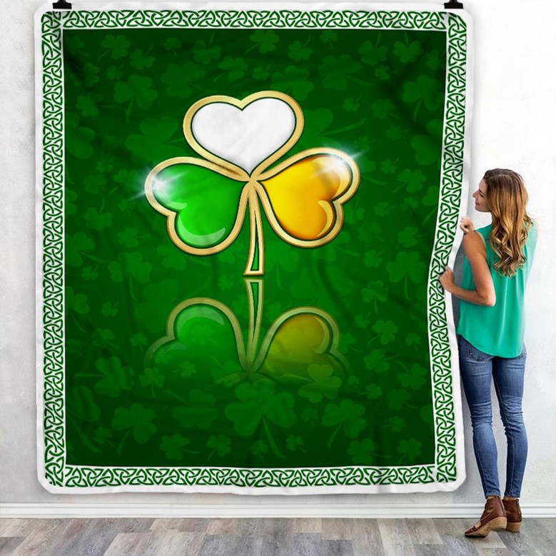 Irish Color Lucky Shamrock Happy St. Patrick's Day Fleece Blanket