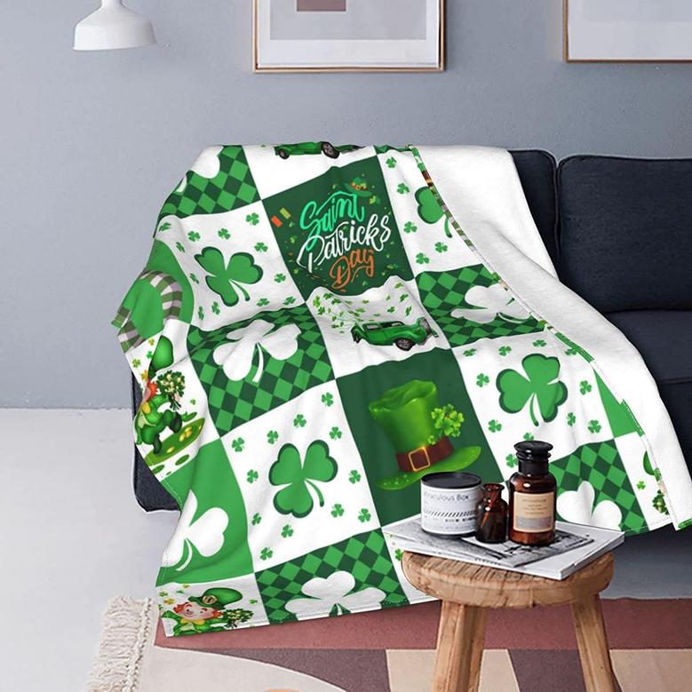 St. Patrick's Day Shamrock Fleece Throw Blankets Lucky Clover Truck Green Plaid Blanket