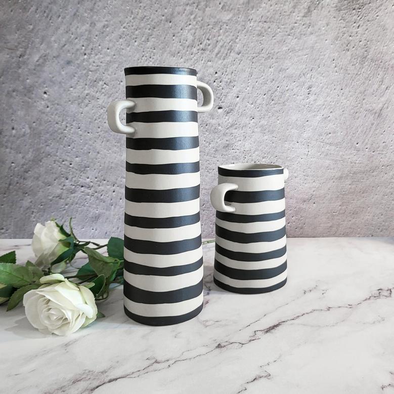 Ceramic 6.5 Inch Flower Vase Striped Black And White, Jug Vase, Minimalist Boho Home Décor Fireplace Bedroom Kitchen Living Room 