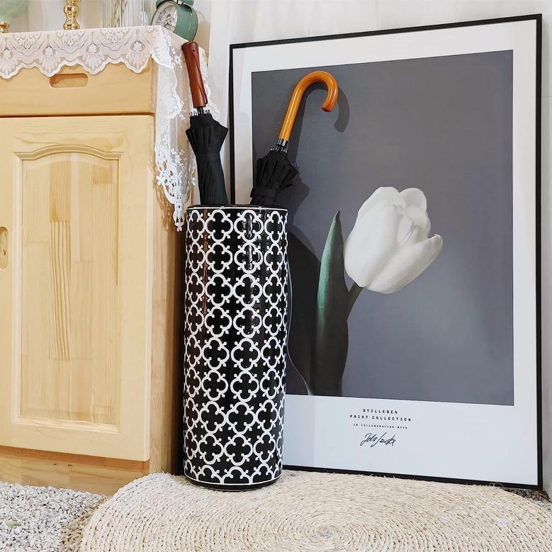 Porcelain Ceramic Umbrella Stand, Umbrella Holder, Black And White, Home Decor