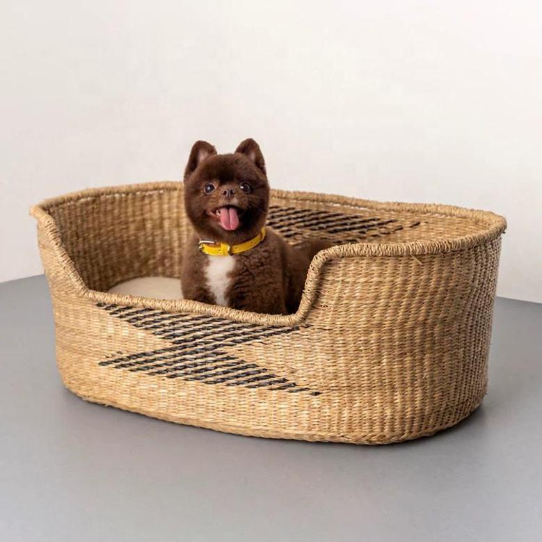 Wicker Dog Bed Natural Seagrass Handwoven Pet Bed Boho Home Decoration