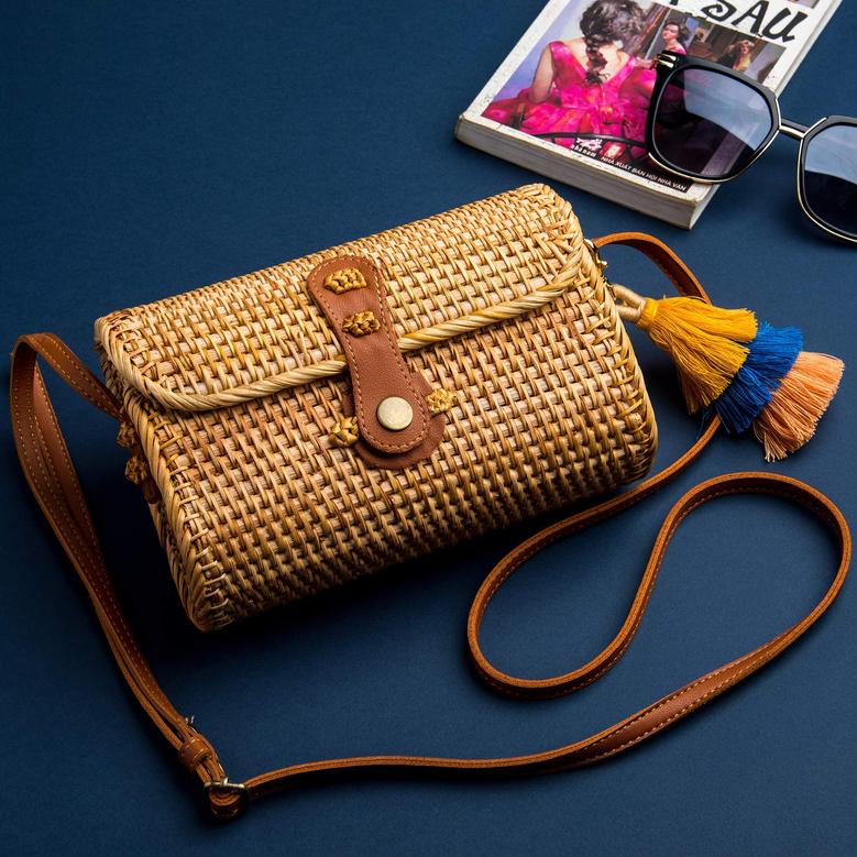 Natural Crossbody Small Wicker Bag Boho Purse Rattan For Women Shoulder Crossbody Necessities Bags Gift For Her
