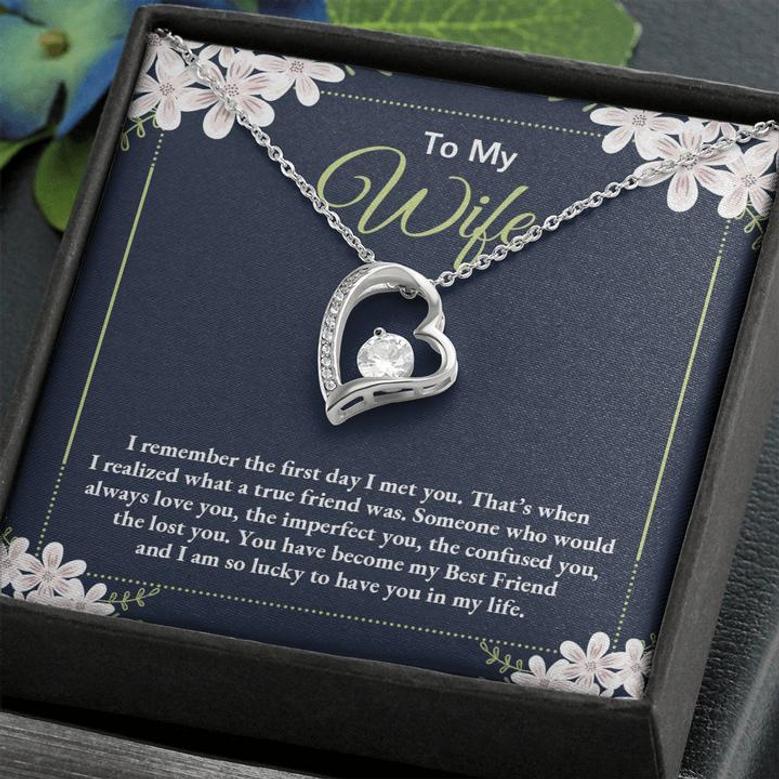 To My Wife - I Am So Lucky To Have You In My Life - Forever Love Necklace
