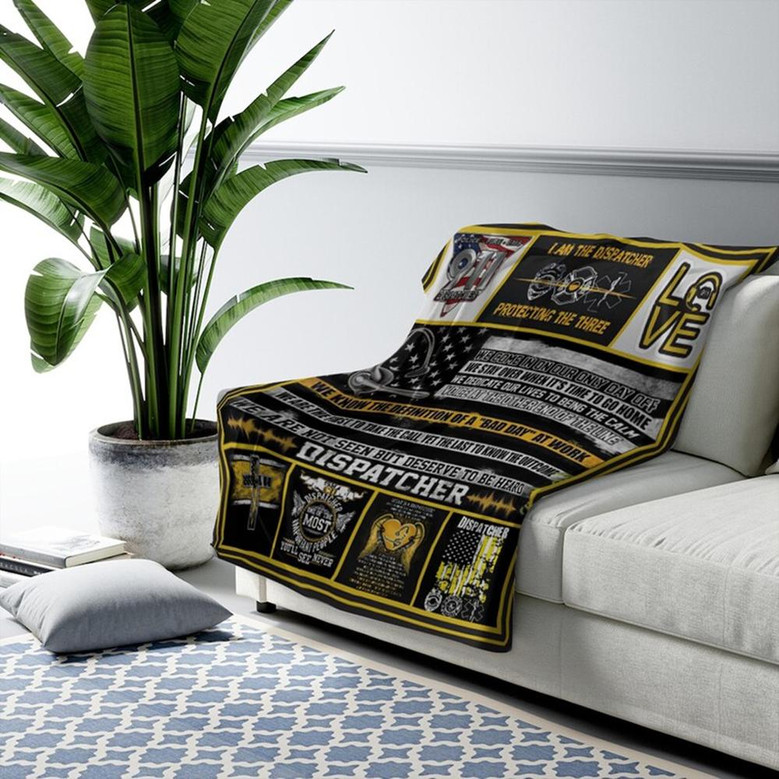 Blanket For Dispatchers 911, Police Blanket Sherpa Fleece mink Blanket, Meaningful Blanket - Gifts Her him