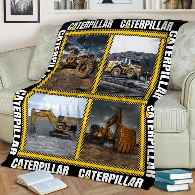 Caterpillar Blanket, Fleece Sherpa Blankets, Daddy blanket gifts, Christmas gifts for grandpa, tractor's birthday, blanket for tractor