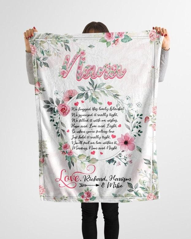 Nana Blanket,Custom name blanket, Personalized Fleece Sherpa Blanket, Christmas Blankets, Grandma gifts, blanket for Grandma and Mom