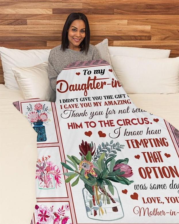 Personalized To My Daughter In Law Love From Mother In Law| Fleece Sherpa Woven Blankets| Best Christmas Gift - Best Birthday Gift