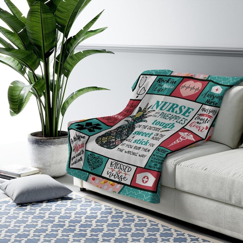 Rockin The Nurse Life Blanket , Women's Day Gifts, Christmas Gift For Mom Nurse , Anniversary Gift, Nurse Blanket