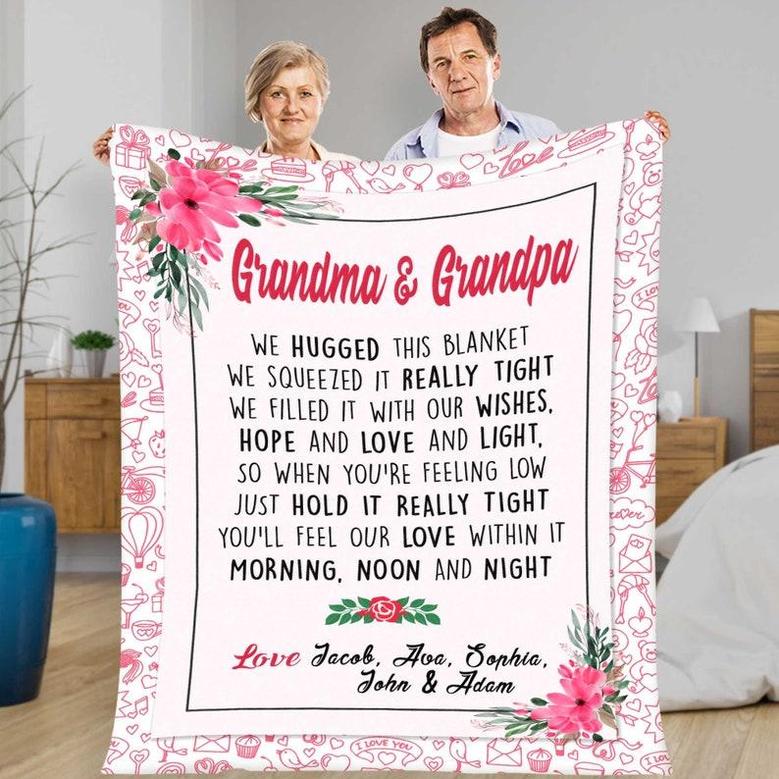 We Hugged This Blanket For Grandparents Day, Customized Blanket For Grandma, Grandpa, Mama, Gigi, Mimi, Personalized Gift For Grandparents