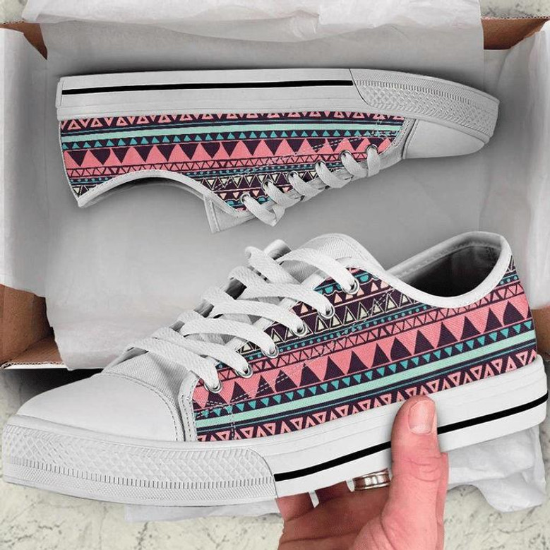 Aztec tennis shoes store