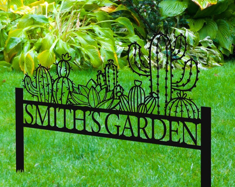 Custom Cactus Metal Garden Sign, Garden Decoration Metal Sign with Stakes, Personalized Gardener Name Sign