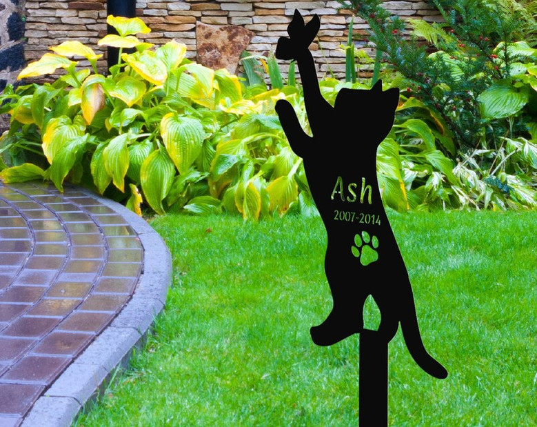 Custom Cat Garden Metal Stake, Cat Memorial Metal Sign, Outdoor Cat Garden Decor, Yard Stake