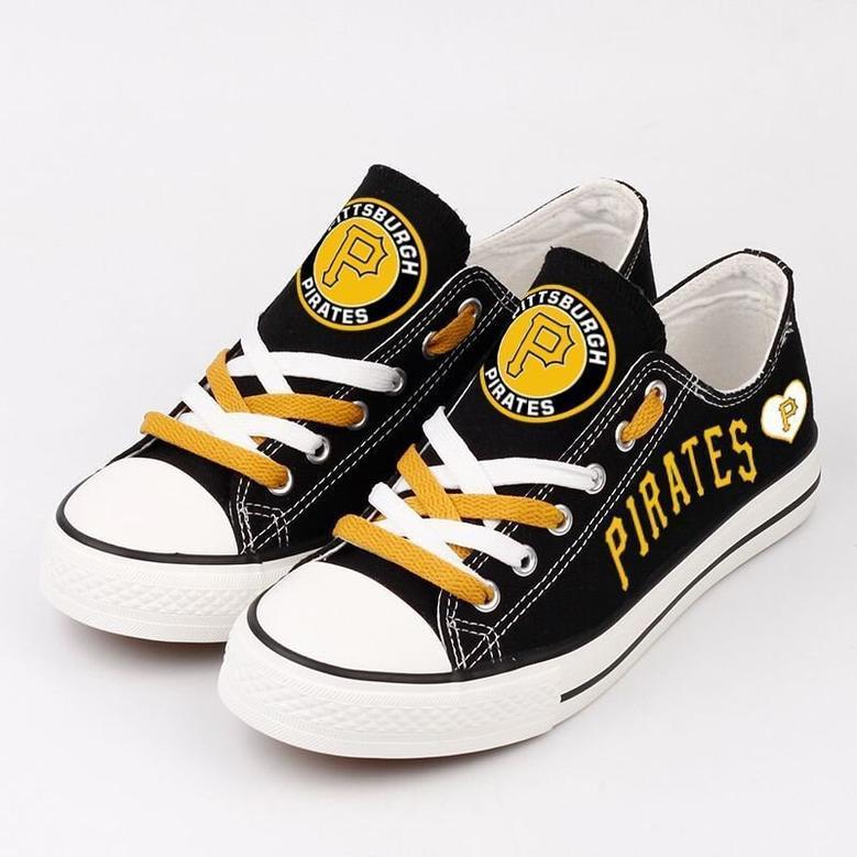 PlTTSBURGH PlRATES MLB Baseball 2 Gift For Fans Low Top Custom Canvas Shoes