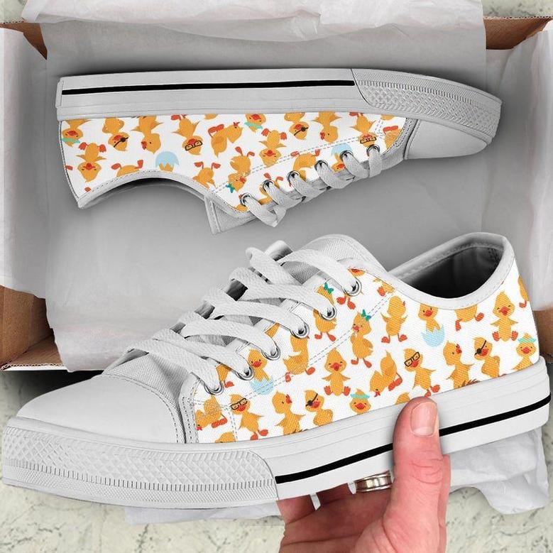 Cute Ducklings Low Top Shoes, Unisex Sneakers, Men And Women Low Top Sneakers