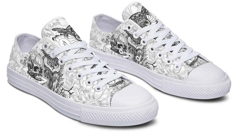 Owl Skull Candle White Low Top Canvas Shoes