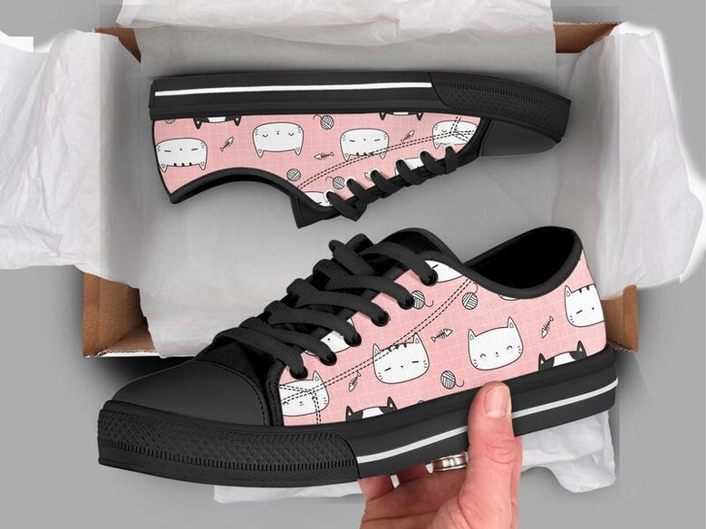 Kawaii Cat Shoes , Cat Sneakers , Cute Shoes , Casual Shoes , Kawaii Clothing , Low Top Converse Style Shoes for Womens Mens Adults