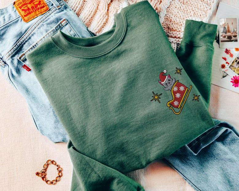 Cat Christmas Sweatshirt Embroidered Christmas Kitty Sweater For Cat Lovers