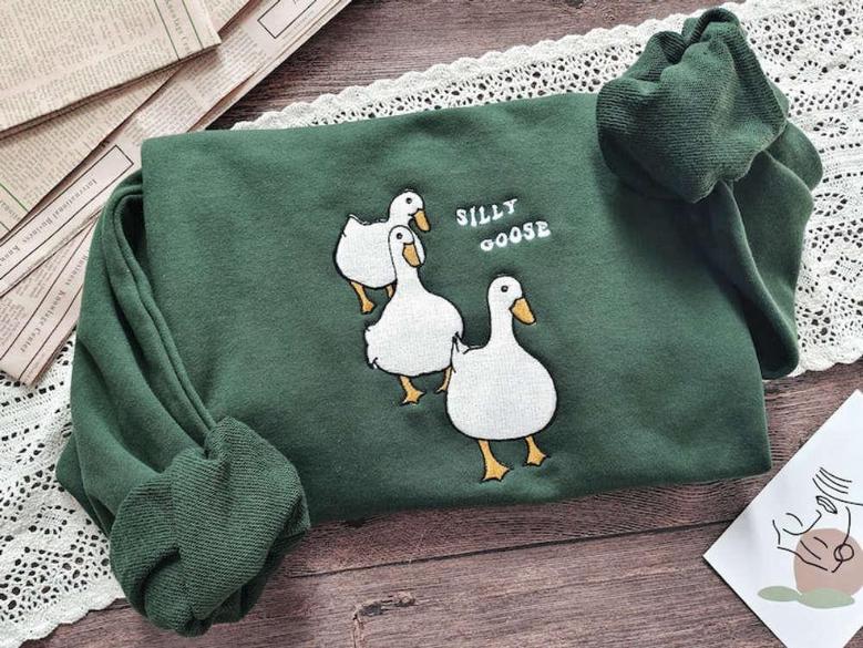 Three Goose Embroidered Sweatshirt Crewneck Sweatshirt For Women And Men