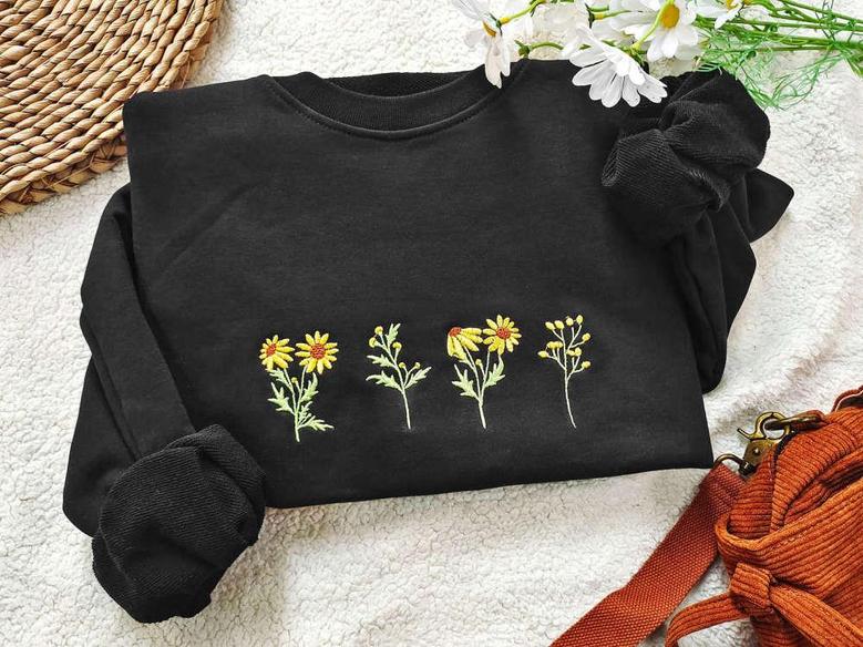 Vintage Sunflower Embroidered Sweatshirt Crewneck Sweatshirt For Women And Women