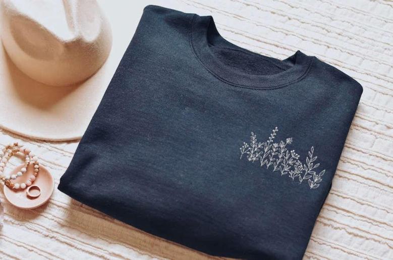 Wildflower Embroidered Sweatshirt Crewneck Sweatshirt For Men And Women