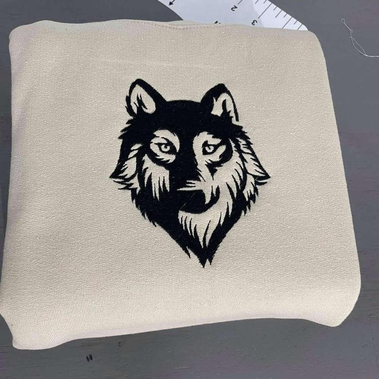 Wolf Embroidered Sweatshirt Crewneck Sweatshirt Gift For Family
