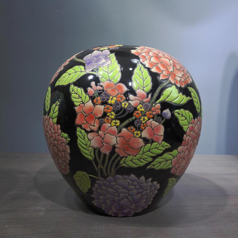 Black Blue Glazed Peony Painted Flower Vase For Flower Cabins And Garden Room