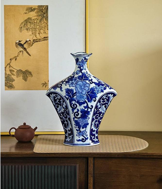 Blue And White Antique Cylinder Think Bottom Ceramic Vases Crockery Items