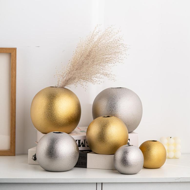 Creative Vase Gold Ball Shaped Matte Table Flower Ceramic Vase Hotel Home Office Decoration