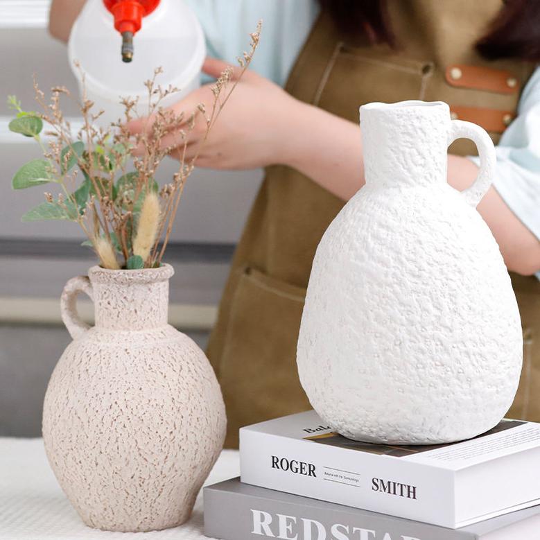 Elegant Vintage Jug Shaped Table Flower Vase Ceramic White Vases For Home Decoration