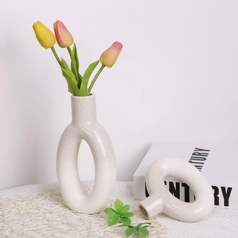 Oval Nordic Minimalism Hollow Vases White Vases For Decor Ceramic Flowers Vase For Garden Home Decoration