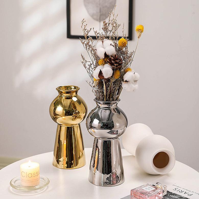 Nordic Style Creative Design Irregular Shape Porcelain Flower Pot Desktop Ornaments Gold And Silver Ceramic Vase For Home Decor