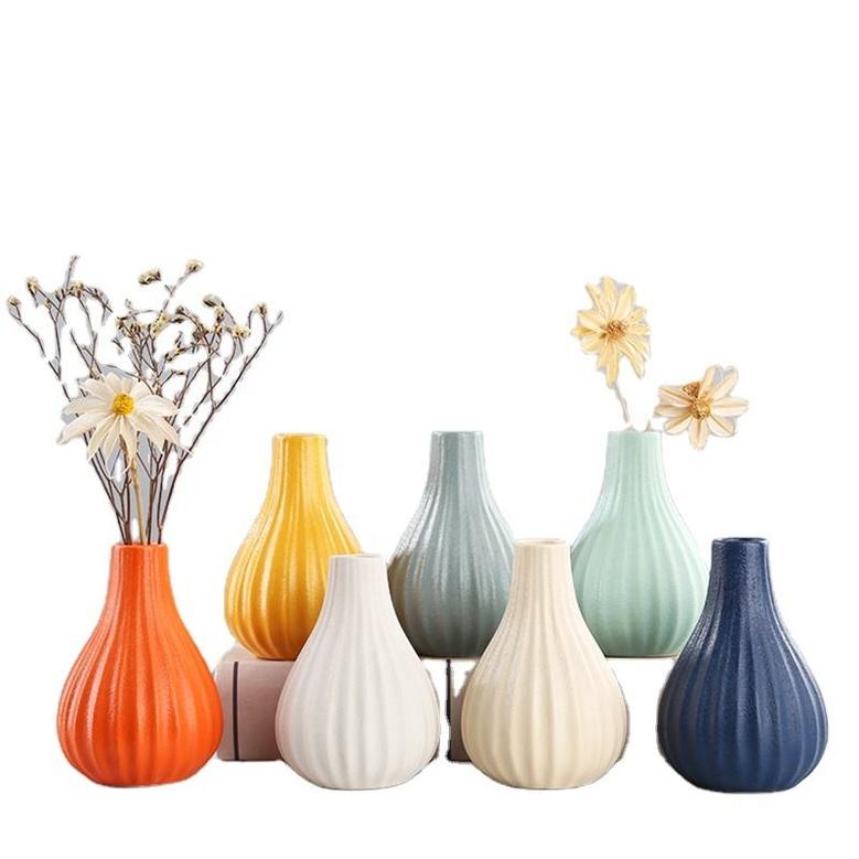 Simple Stripe Ceramic Vase For Wedding And Living Room Home Decoration And Restaurant Table Flower Vase